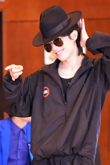 マイケル・ジャクソン名曲ダンス！LDH新星＆キンタロー。らが完コピに