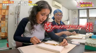 日本画」を愛する外国人が感涙…新鋭画家から伝統技法を学ぶ：世界