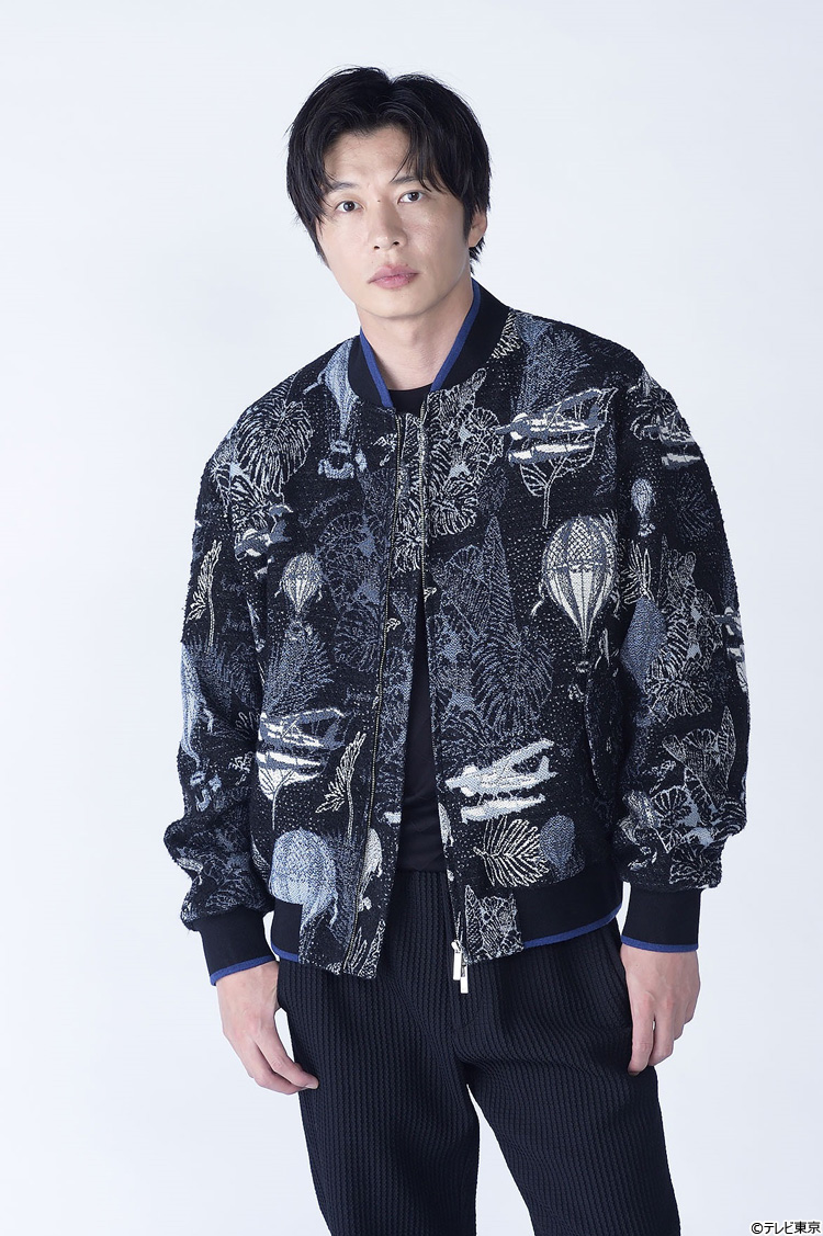 田中圭「僕自身は二面性はない」2つの顔を持つダークヒーローを演じる