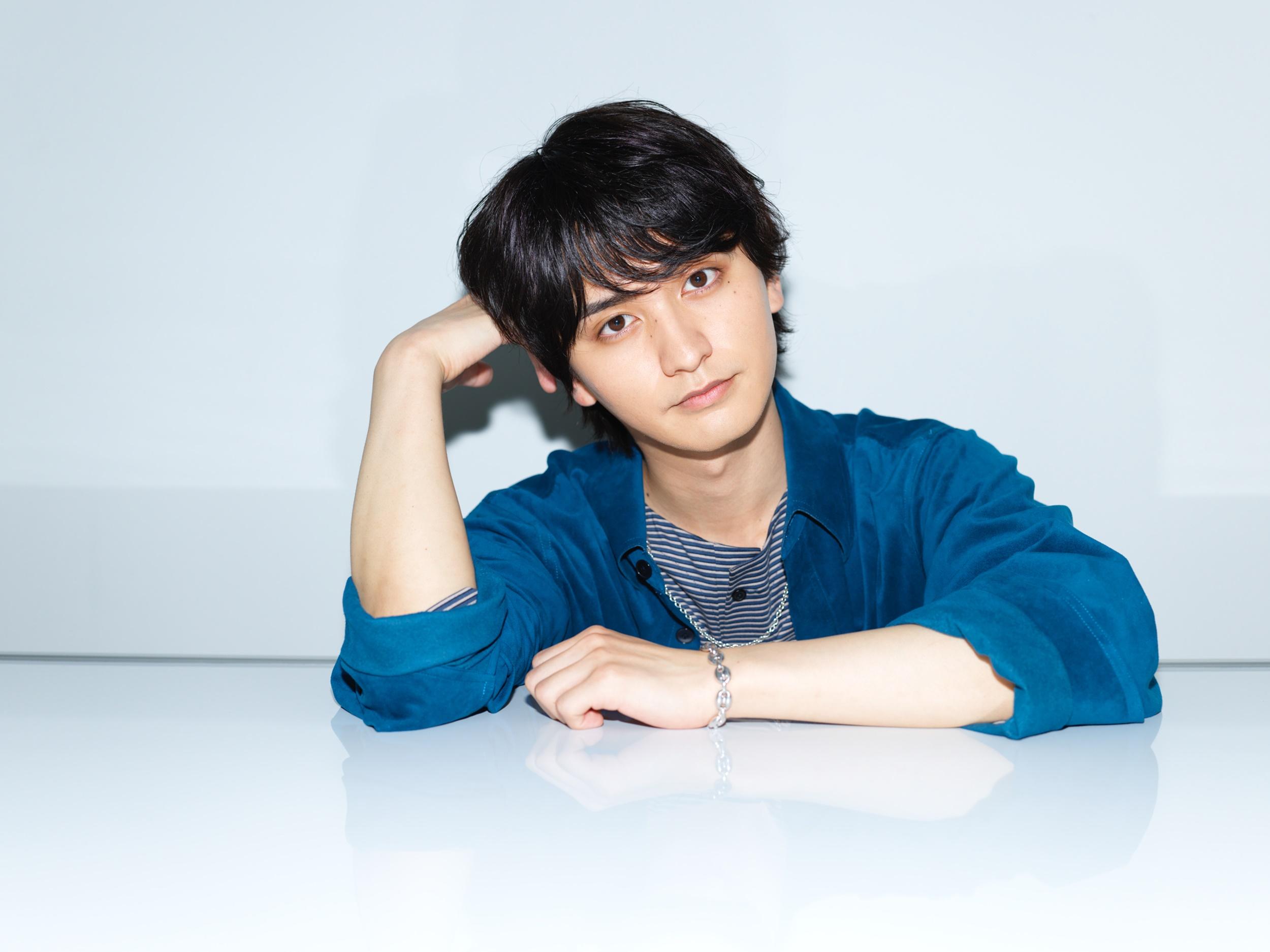 Tシャツを後ろ前に着てしまい…瀬戸利樹がキャスト5人の「ドジ