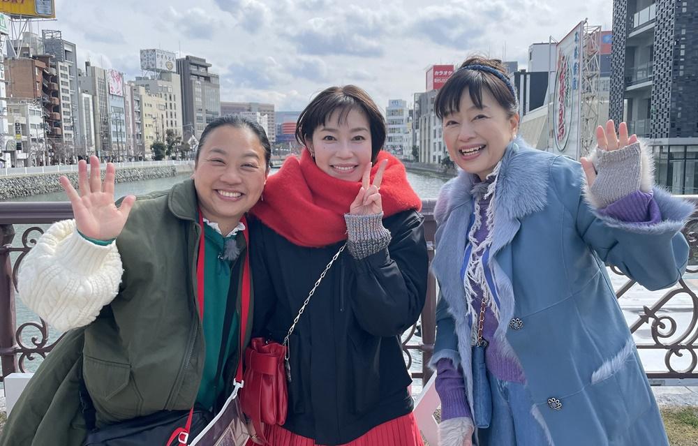【ケチケチ旅行】世界ケチケチ旅行記と情報誌　中古 あさこ・梨乃の5万円旅」番組名物Dの高橋ディレクターを取材