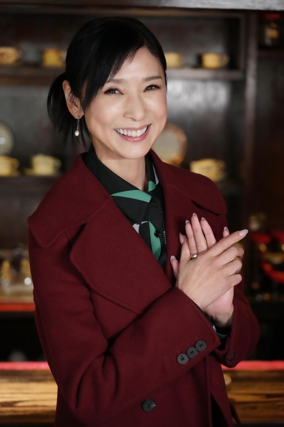 Amazon.co.jp: 「偽装の夫婦」 [Blu-ray] : 天海祐希, 沢村一樹
