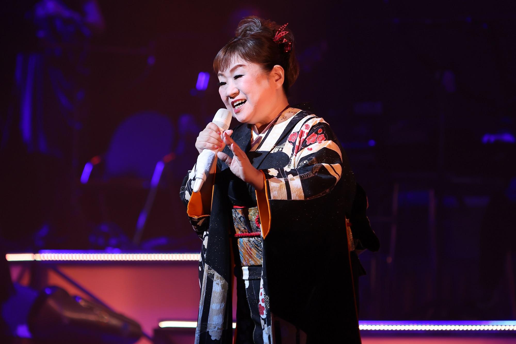 値下 前から3列目 天童よしみさんコンサート8月5日14時